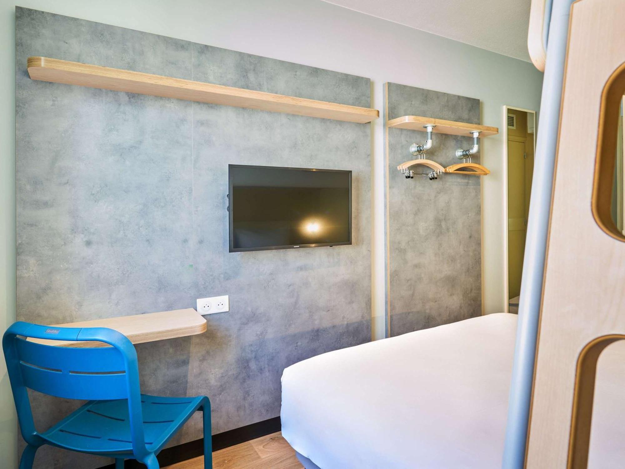 Ibis Budget Saint-Maurice Exterior foto