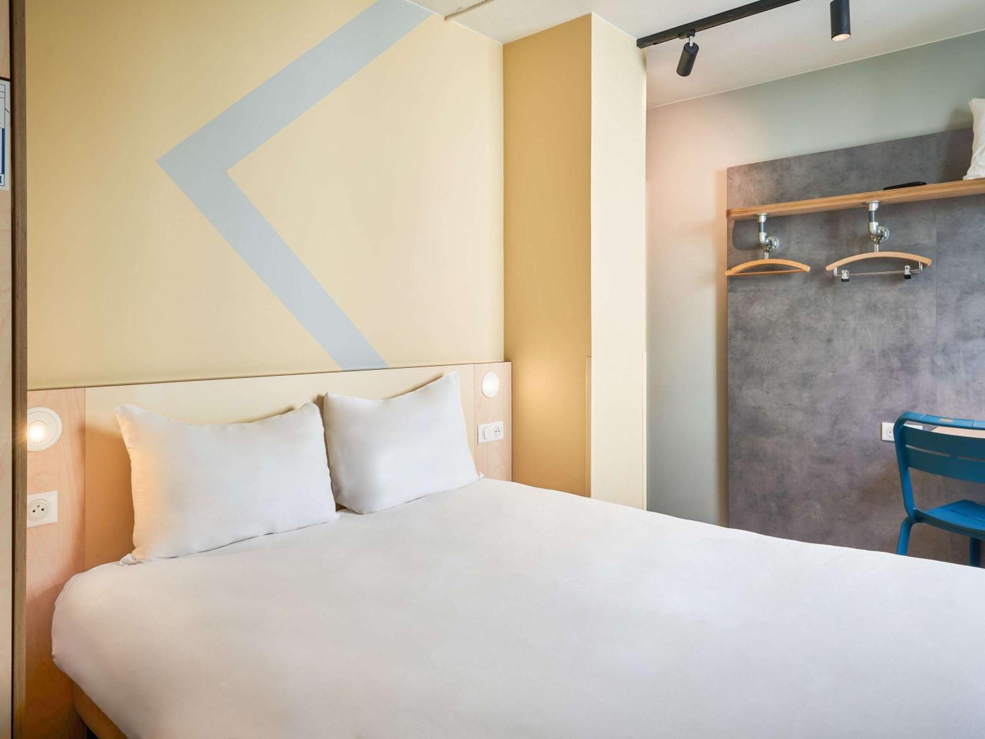 Ibis Budget Saint-Maurice Exterior foto